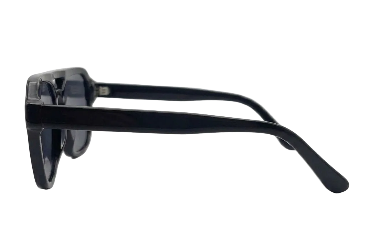 Il Giacomo - Black, side view